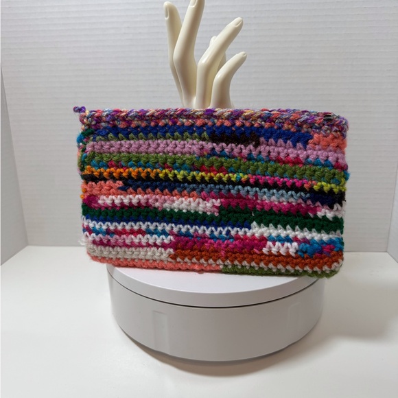 Multicolor  Crochet Clutch Bag - Picture 5 of 6